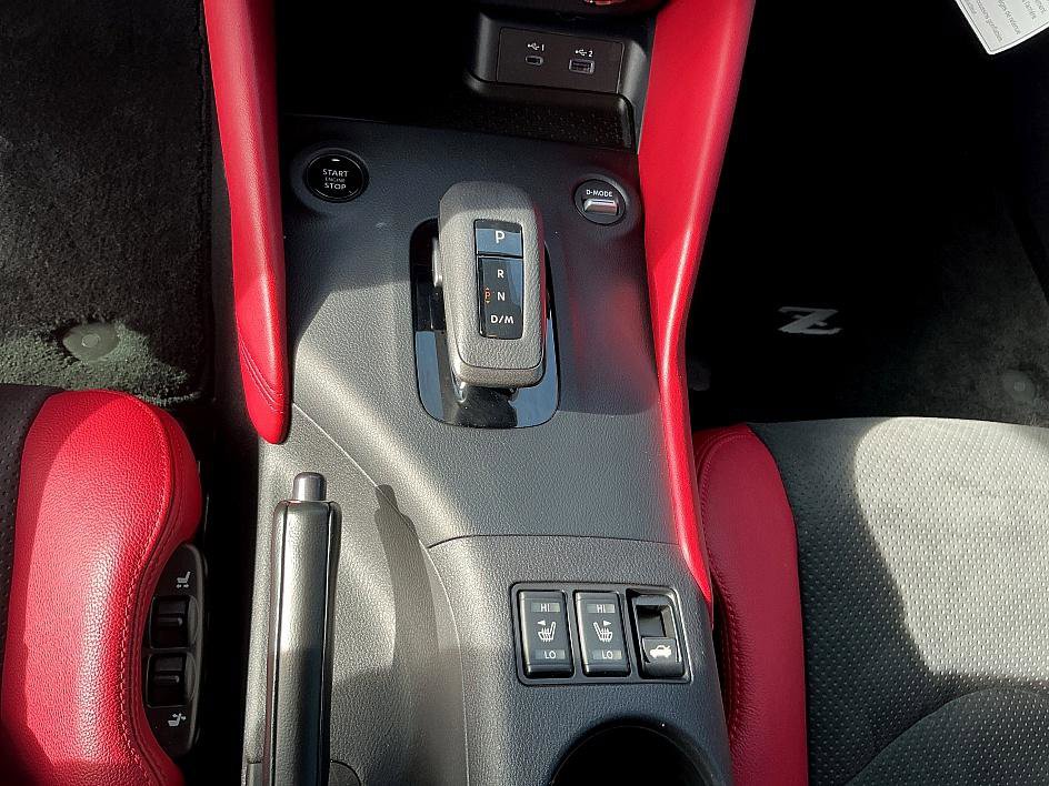 Certified 2024 Nissan Z Performance w/ Floor Mat Package image 23