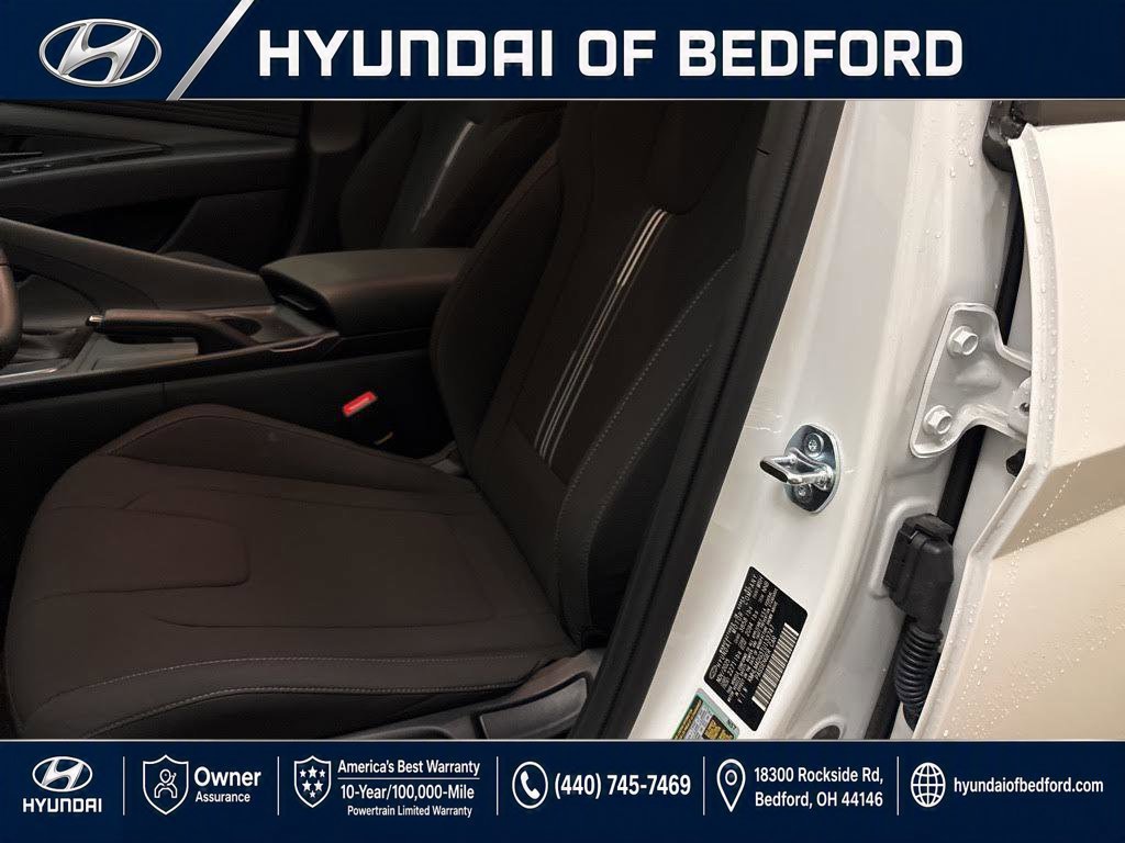Certified 2026 Hyundai Elantra Sport FWD image 14