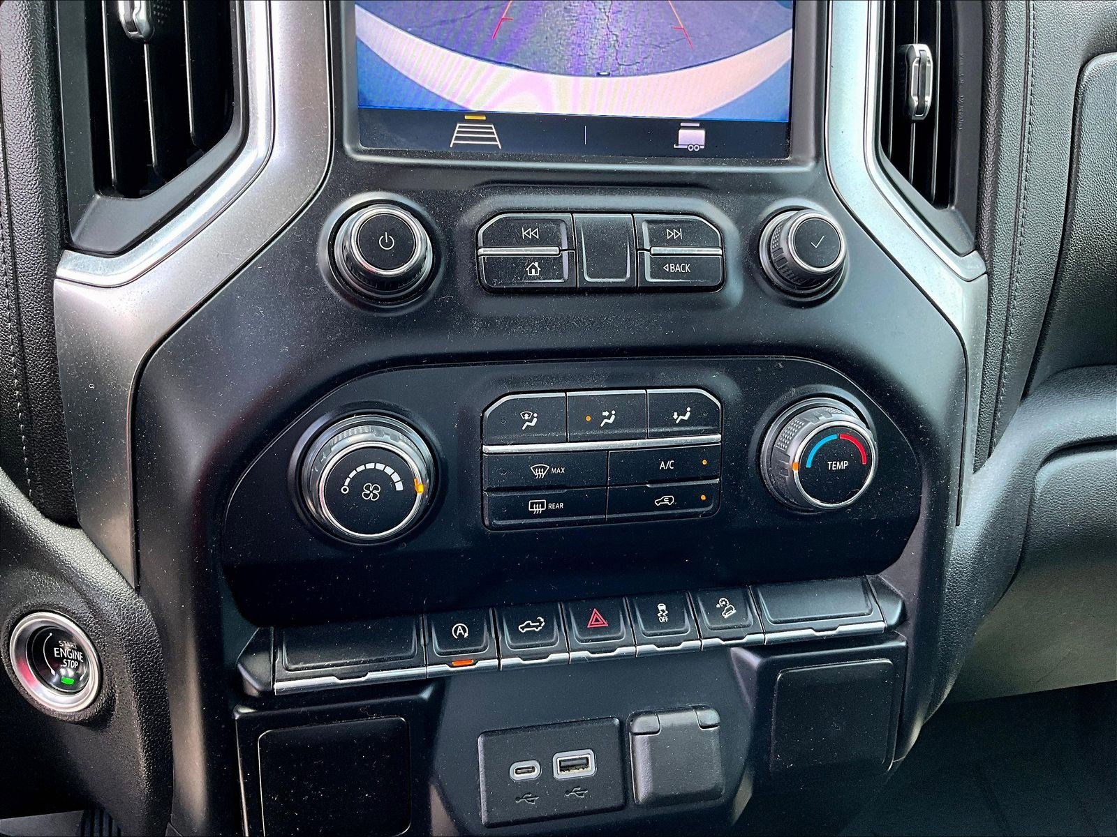 Used 2019 Chevrolet Silverado 1500 LT Trail Boss AWD/4WD image 16