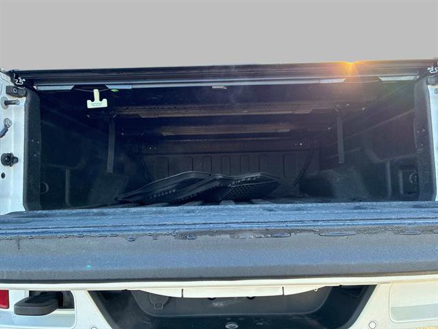 Used 2022 Jeep Gladiator Overland image 11