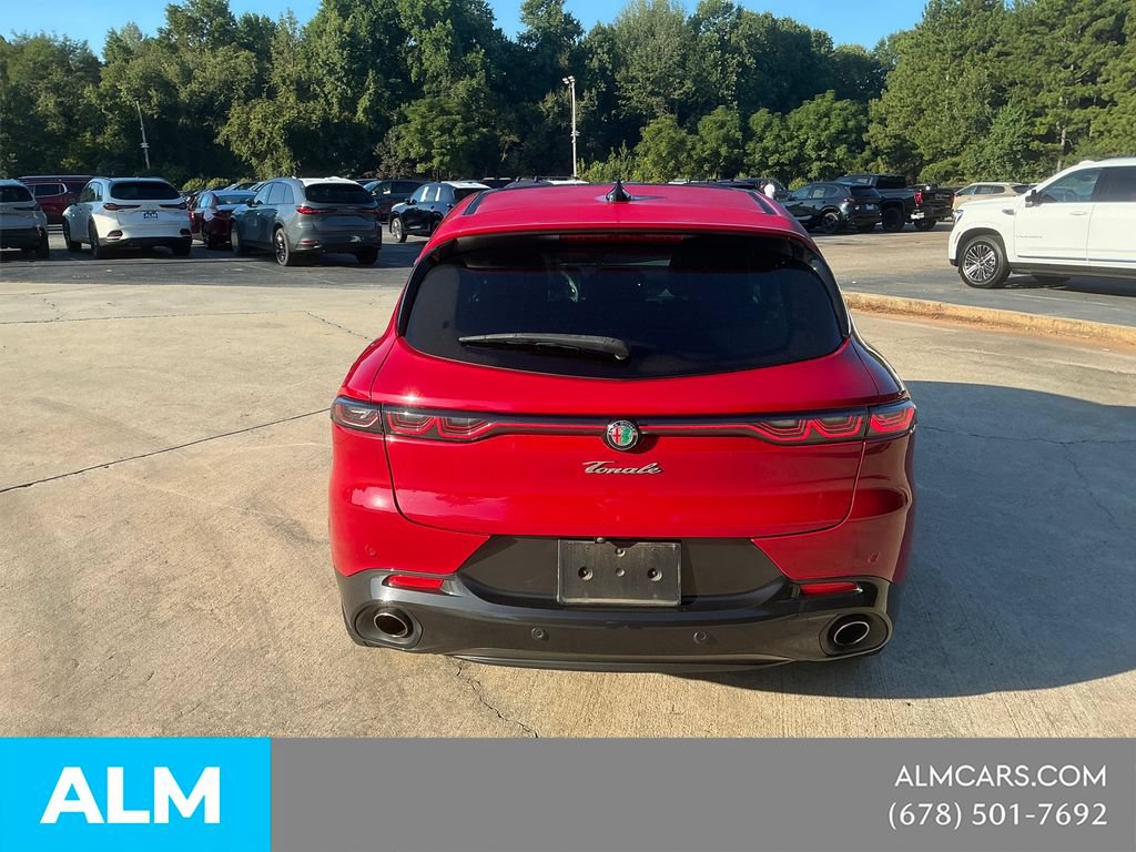 Used 2024 Alfa Romeo Tonale Veloce AWD/4WD image 5