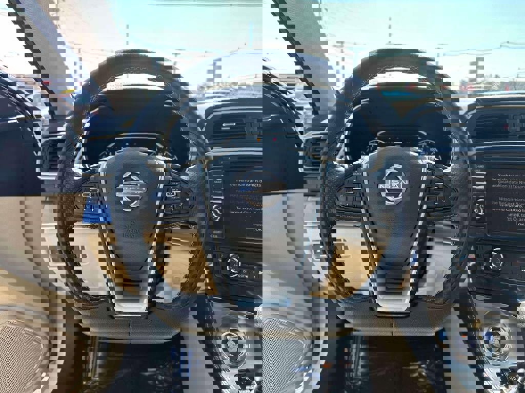 Used 2023 Nissan Maxima SV w/ Floor Mat Group image 14