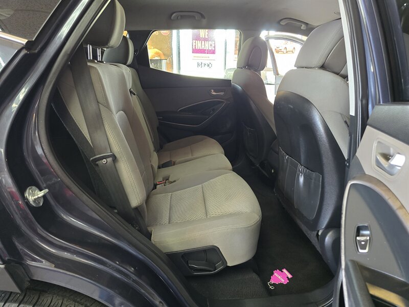 Used 2015 Hyundai Santa Fe Sport FWD image 15