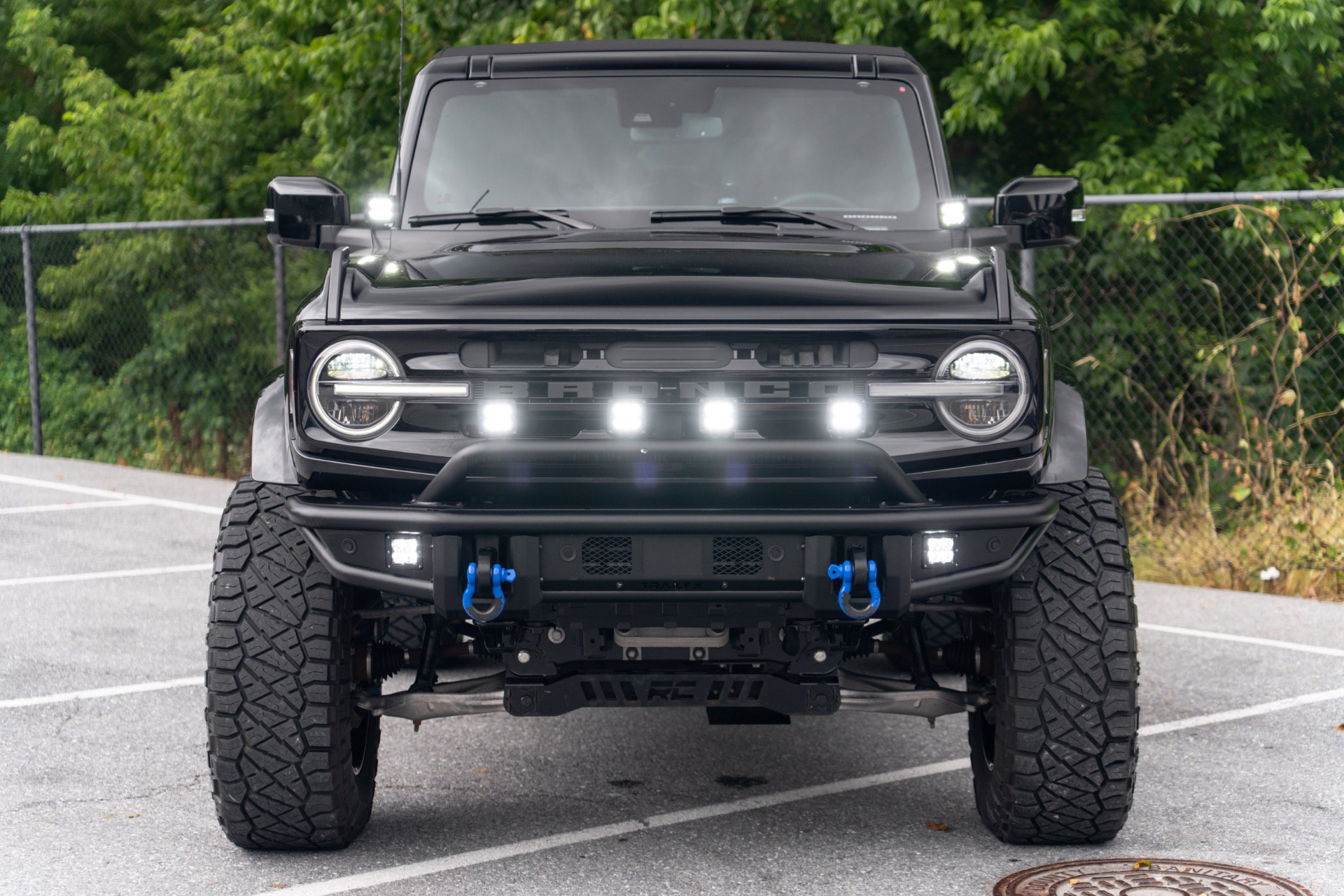 Used 2024 Ford Bronco Outer Banks AWD/4WD image 13