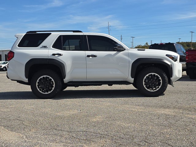 Used 2025 Toyota 4Runner TRD Off-Road Premium AWD/4WD image 6