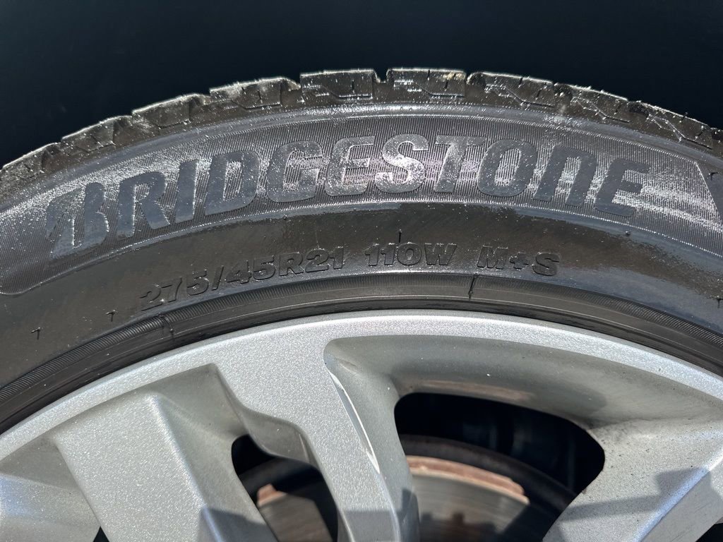 Used 2017 Land Rover Range Rover Sport HSE image 34