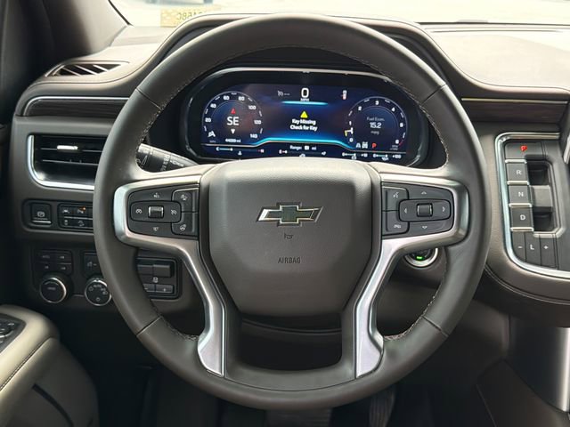 Used 2024 Chevrolet Tahoe Z71 w/ Luxury Package AWD/4WD image 24