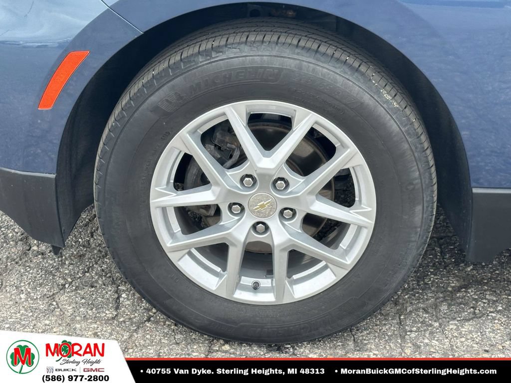 Used 2024 Chevrolet Equinox LT FWD image 9