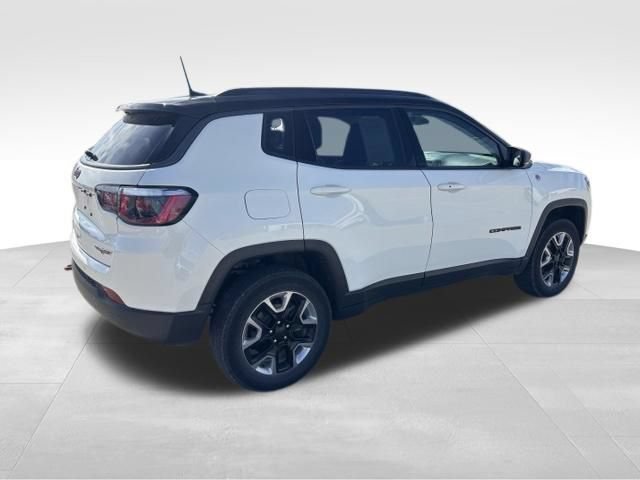 Used 2018 Jeep Compass Trailhawk AWD/4WD image 5