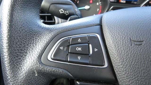 Certified 2017 Ford Escape SE image 22