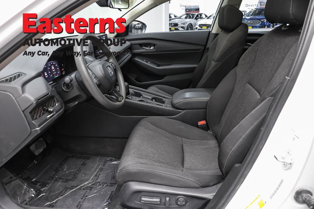 Used 2025 Honda Accord SE image 14