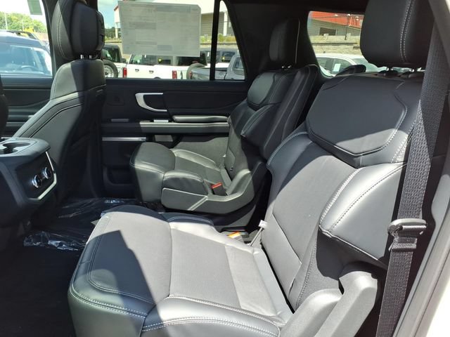 New 2027 Ford Expedition Max Platinum w/ Stealth Performance Package AWD/4WD image 10