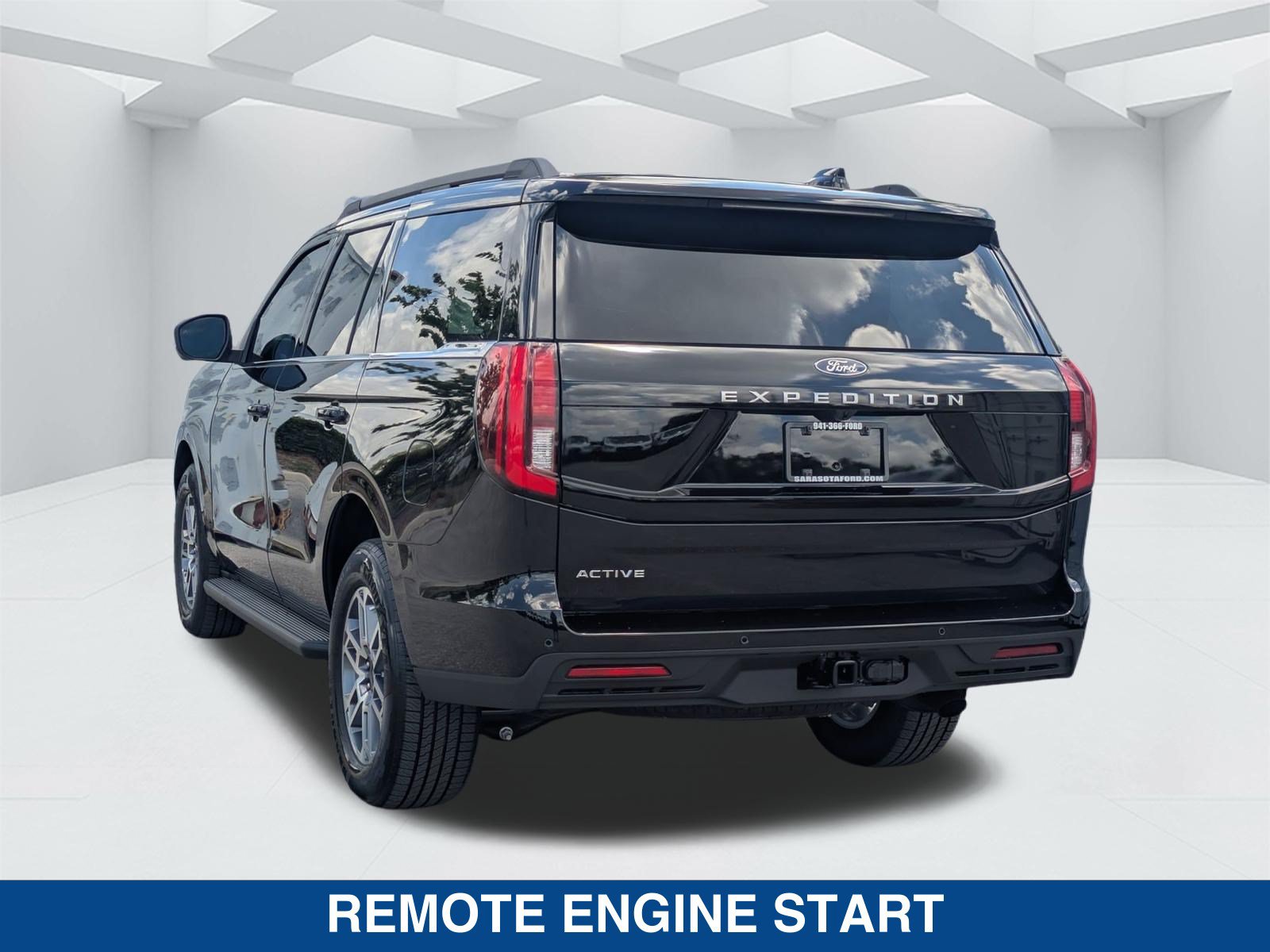 New 2026 Ford Expedition Active RWD image 8