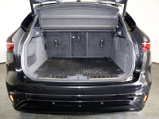 Used 2022 Jaguar F-PACE S AWD/4WD image 29