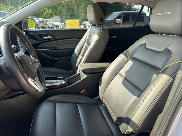 Used 2024 Chevrolet Trax ACTIV w/ Driver Confidence Package FWD image 34