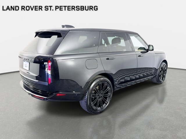 New 2026 Land Rover Range Rover Long Wheelbase SE image 5