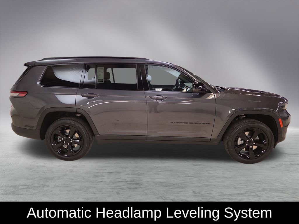 New 2025 Jeep Grand Cherokee L Limited w/ Luxury Tech Group II image 9