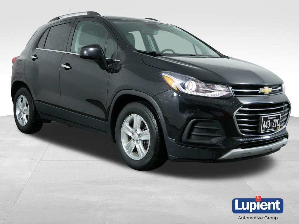 Used 2019 Chevrolet Trax LT w/ LT Convenience Package FWD image 1