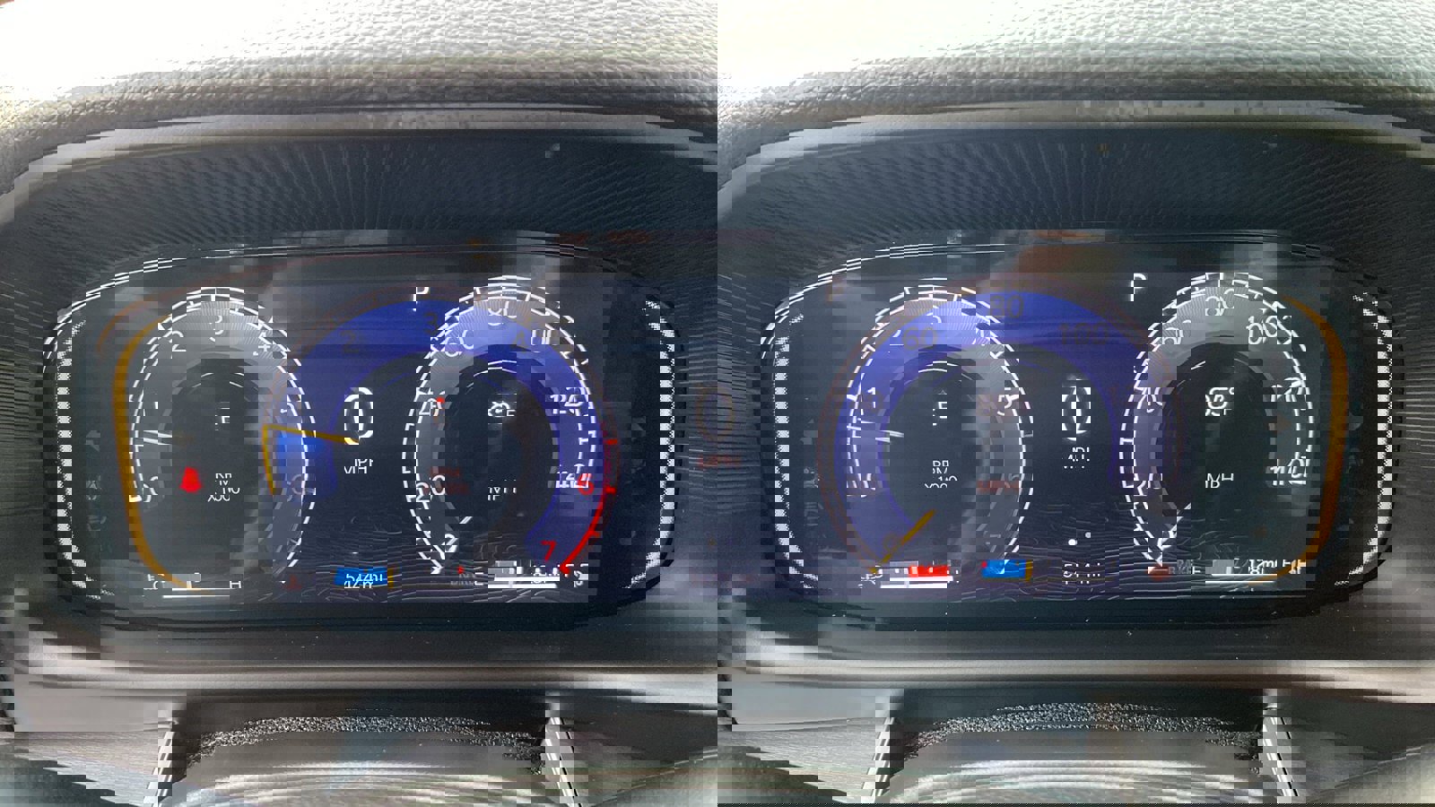 Used 2025 Jeep Wagoneer 4WD w/ Premium Group I image 9