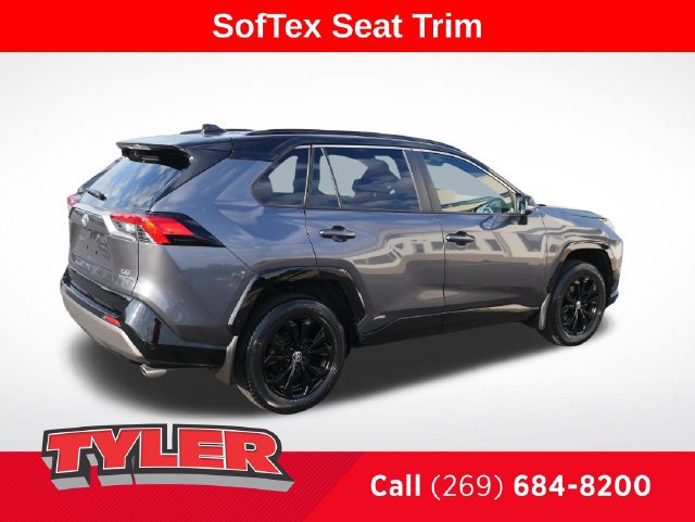 Used 2023 Toyota RAV4 XSE w/ XSE Grade Weather Package AWD/4WD image 8