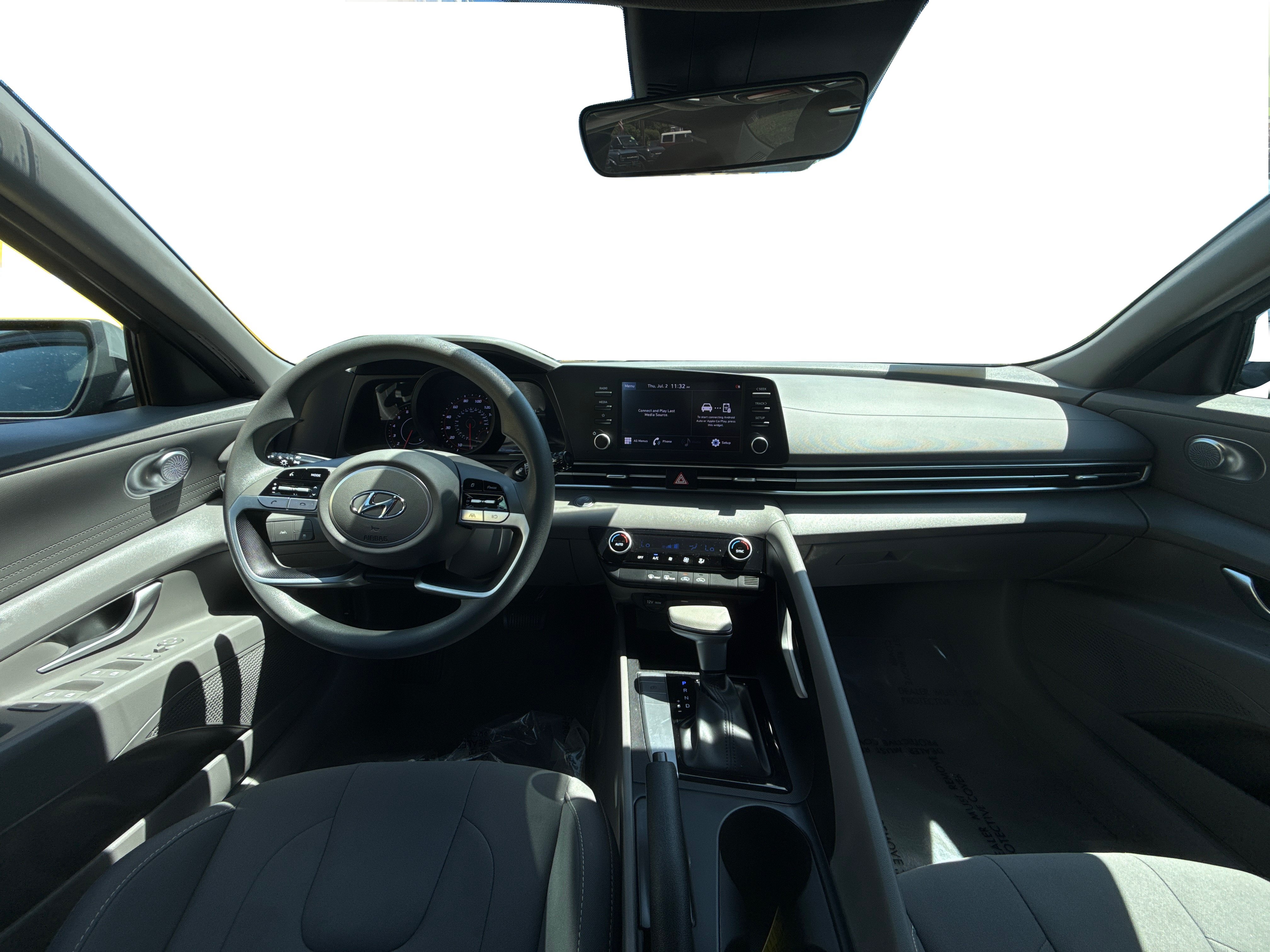 Used 2022 Hyundai Elantra SEL FWD image 14