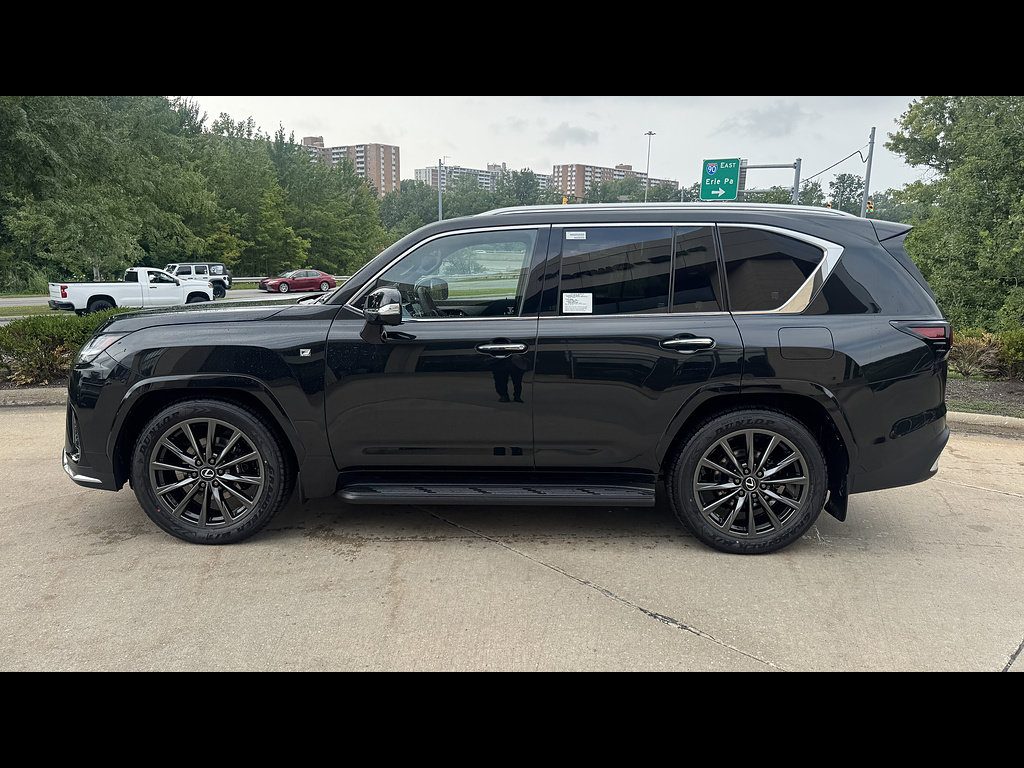 New 2026 Lexus LX 600 F Sport AWD/4WD image 2