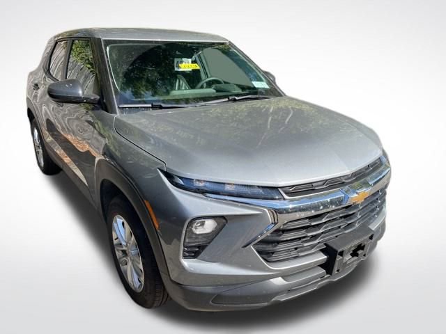 Certified 2025 Chevrolet TrailBlazer LS w/ LS Convenience Package image 1