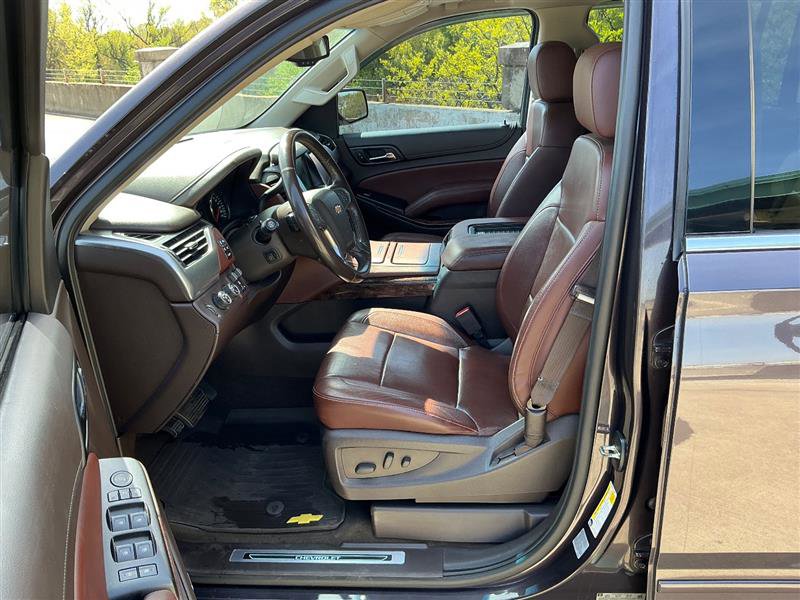 Used 2015 Chevrolet Suburban LTZ image 30