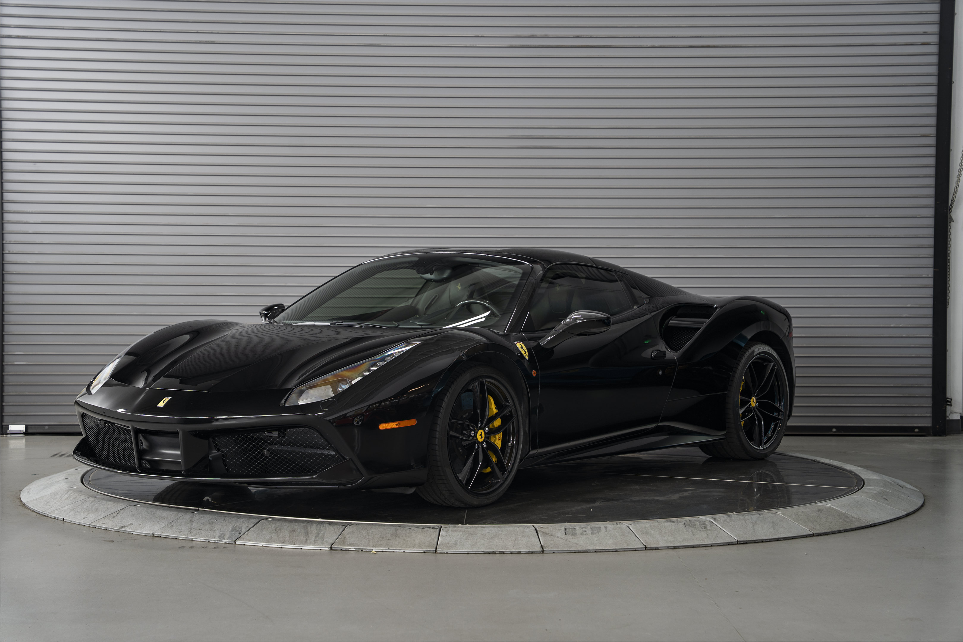 Certified 2018 Ferrari 488 Spider RWD image 10