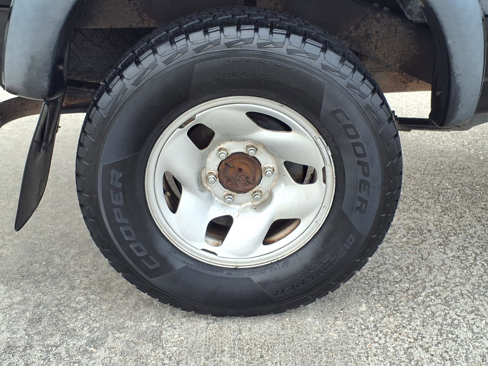 Used 2004 Toyota Tacoma PreRunner RWD image 25