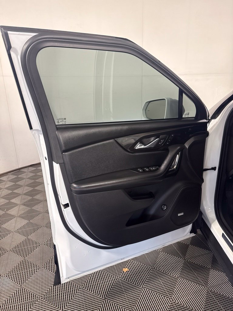 Used 2019 Chevrolet Blazer RS AWD/4WD image 15