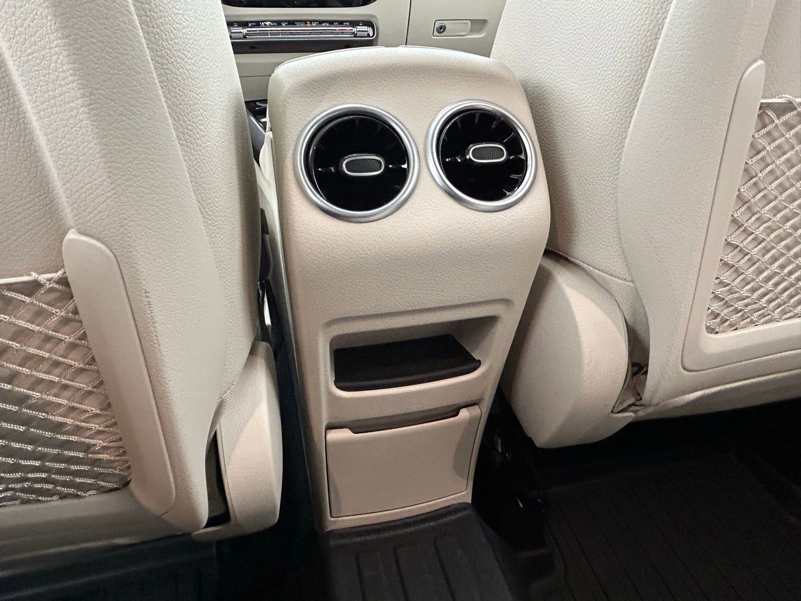 Used 2025 Mercedes-Benz GLA 250 4MATIC image 34