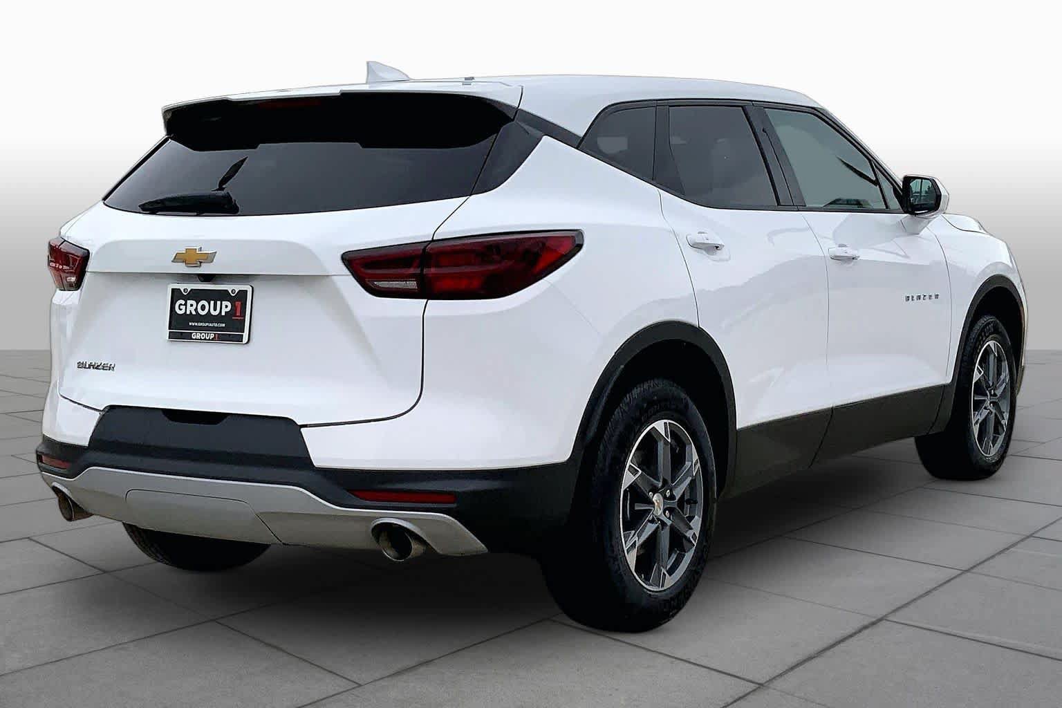 Certified 2025 Chevrolet Blazer LT FWD image 13