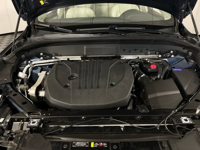 Used 2023 Volvo XC60 B5 Plus w/ Climate Package AWD/4WD image 41