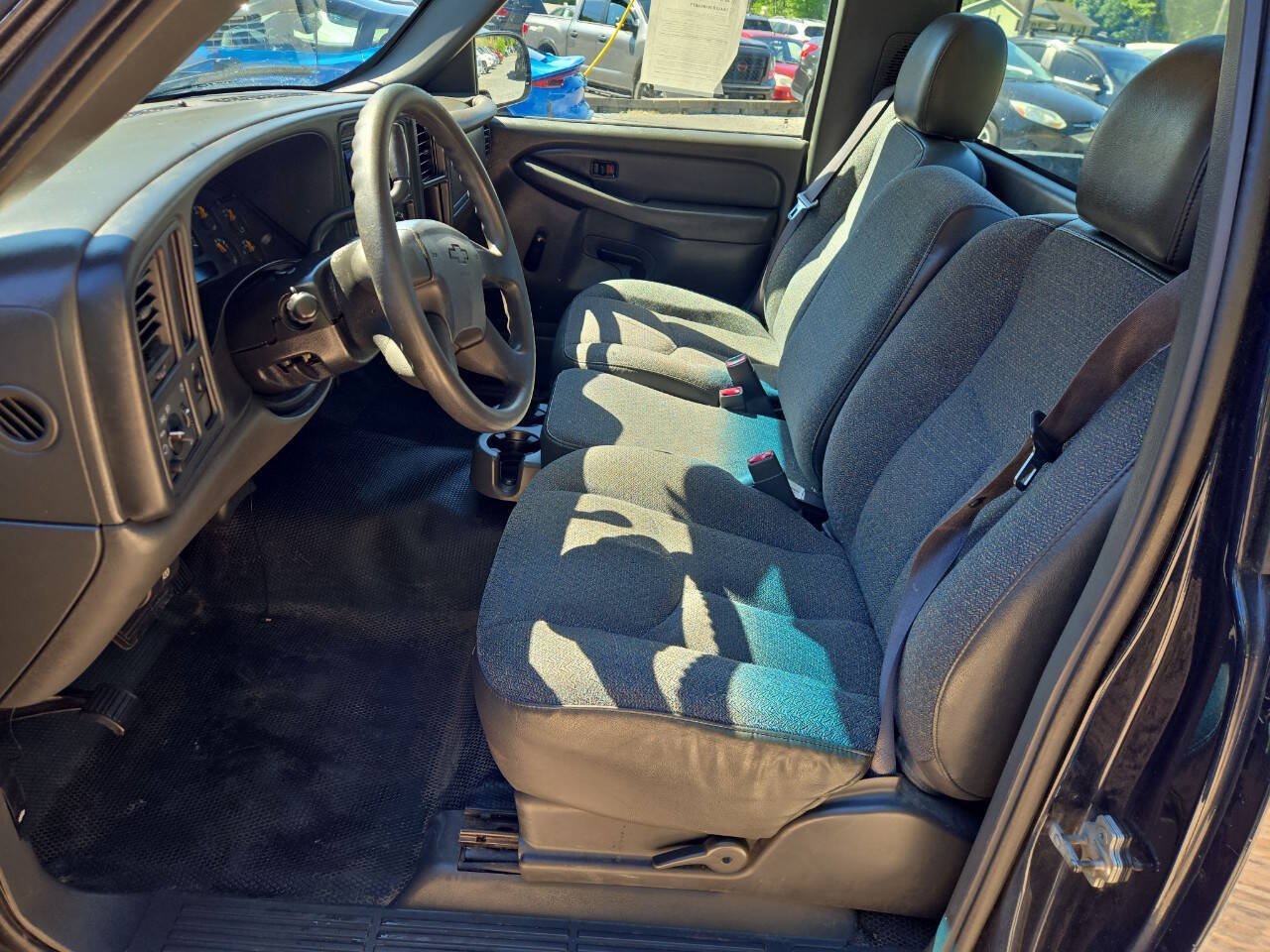 Used 2006 Chevrolet Silverado 1500 W/T RWD image 22