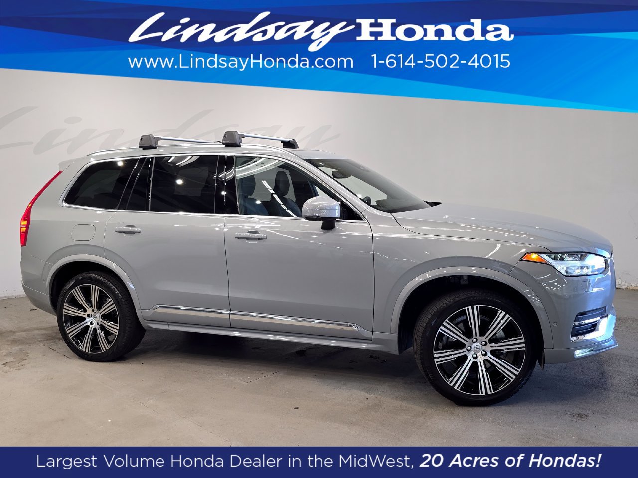 Used 2024 Volvo XC90 B6 Ultimate AWD/4WD image 3