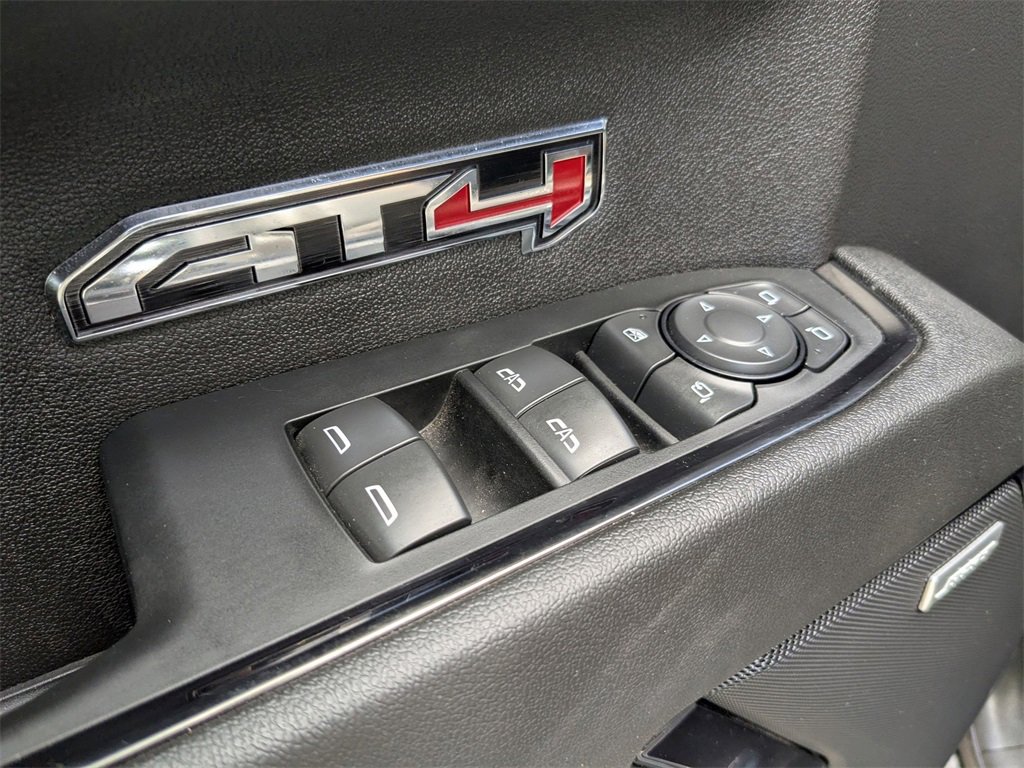 Used 2024 GMC Sierra 1500 AT4 w/ Technology Package image 16