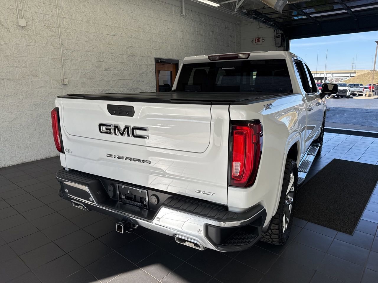 Used 2020 GMC Sierra 1500 SLT w/ SLT Premium Plus Package image 7