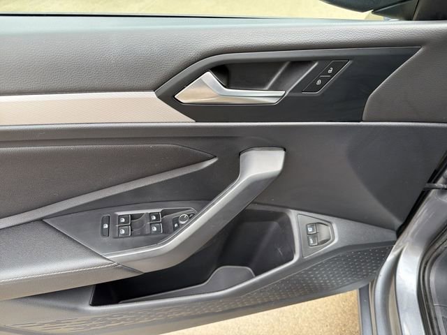 Used 2022 Volkswagen Jetta Sport image 15