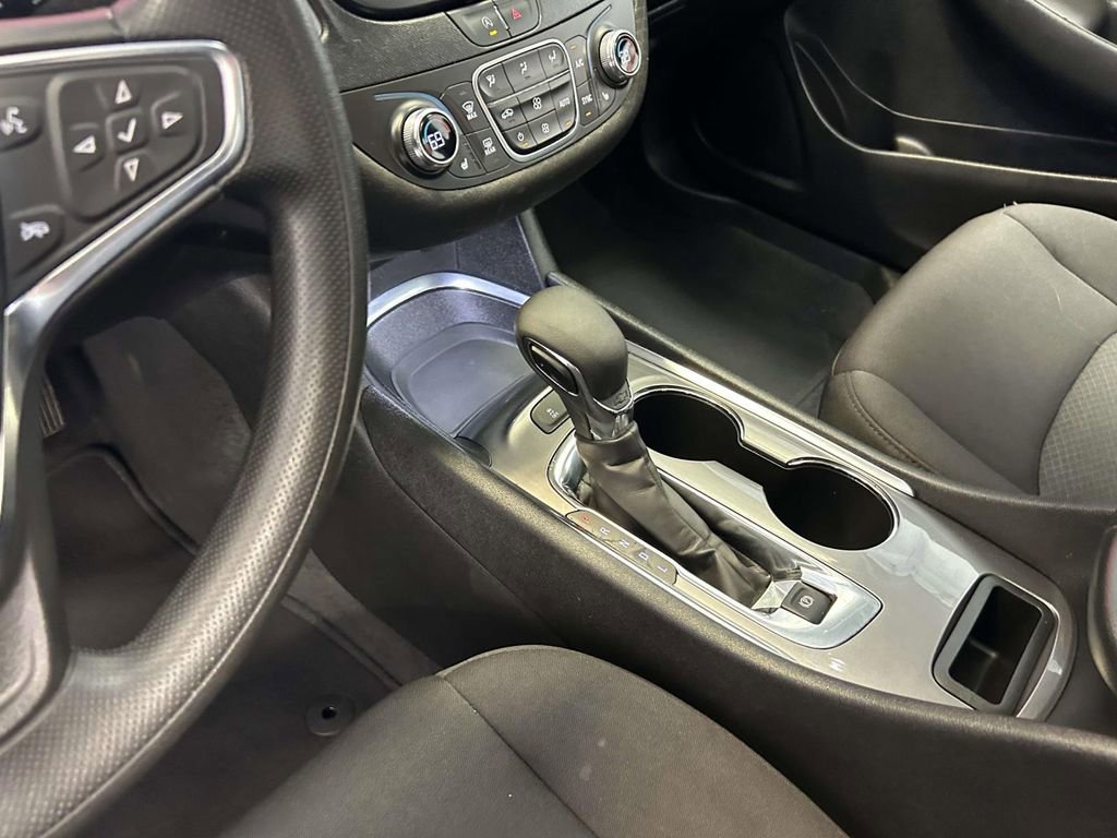 Used 2024 Chevrolet Malibu LT FWD image 20