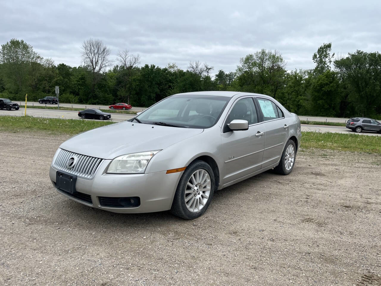 Used 2007 Mercury Milan Premier image 13