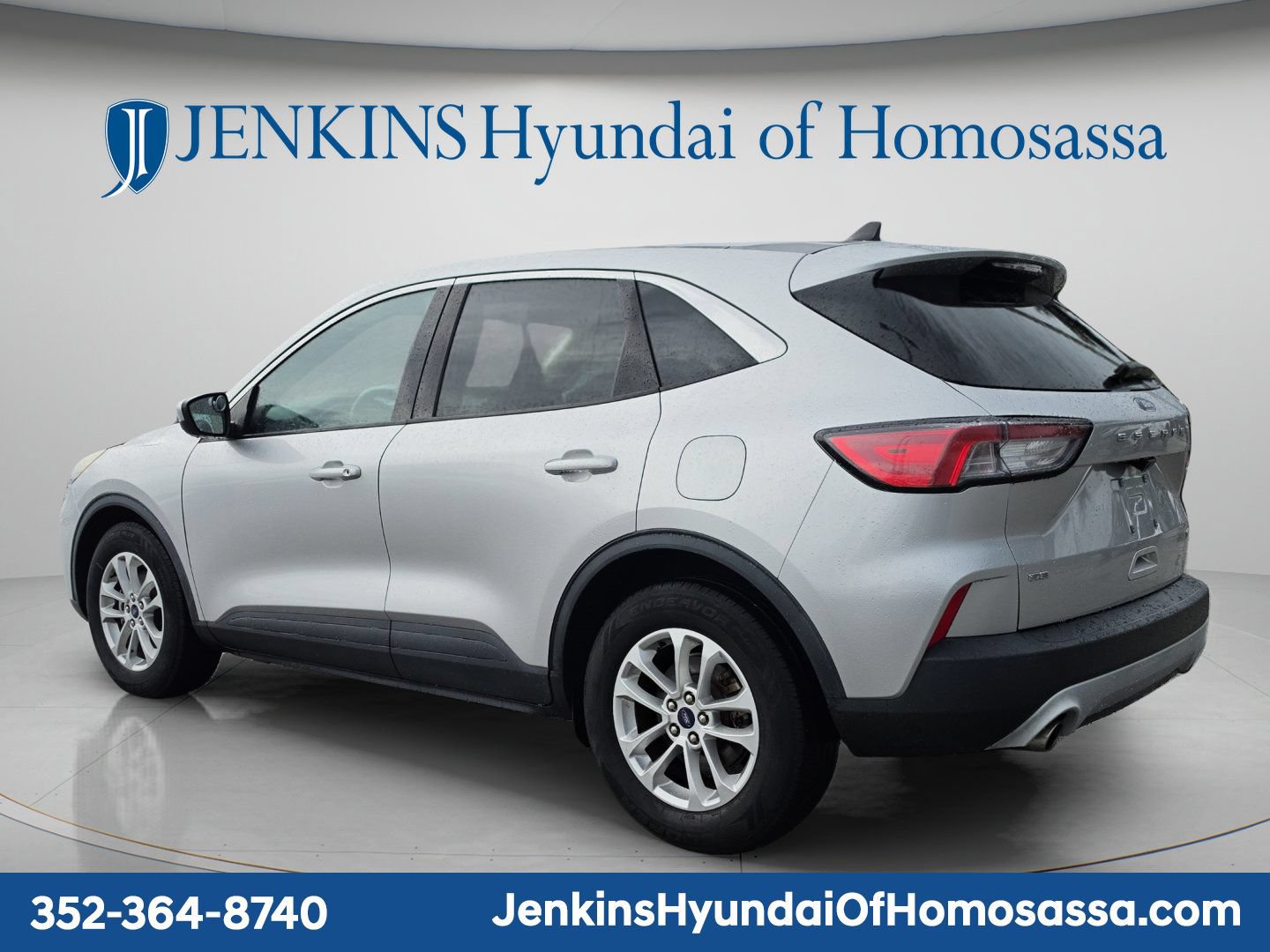 Used 2020 Ford Escape SE FWD image 7