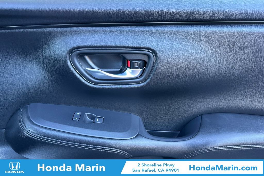 Certified 2025 Honda HR-V LX image 22