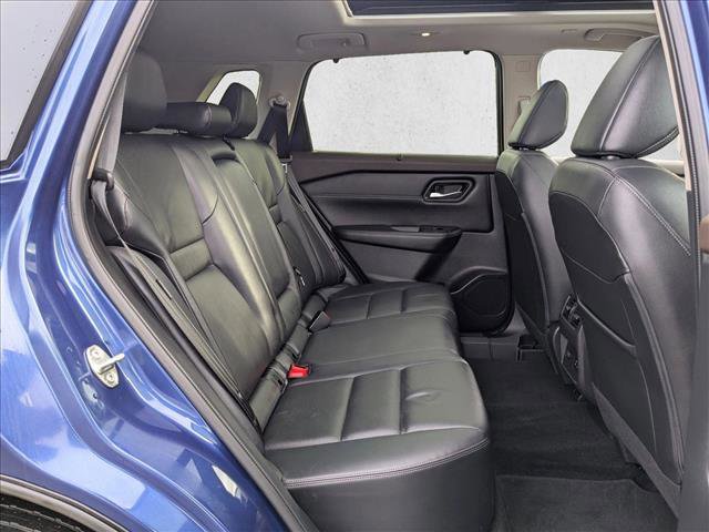 Used 2023 Nissan Rogue SL w/ SL Premium Package image 21