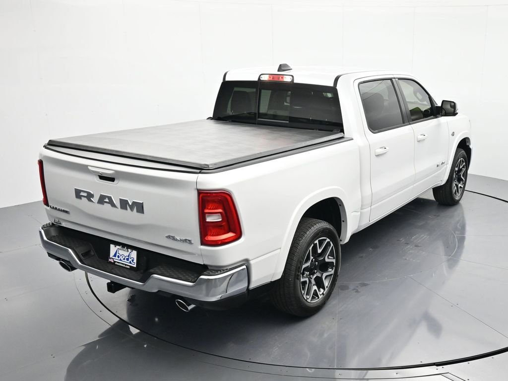 New 2026 RAM 1500 Laramie AWD/4WD image 33