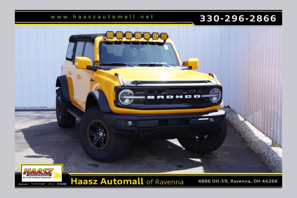 Used 2021 Ford Bronco Outer Banks w/ Sasquatch Package AWD/4WD image 1