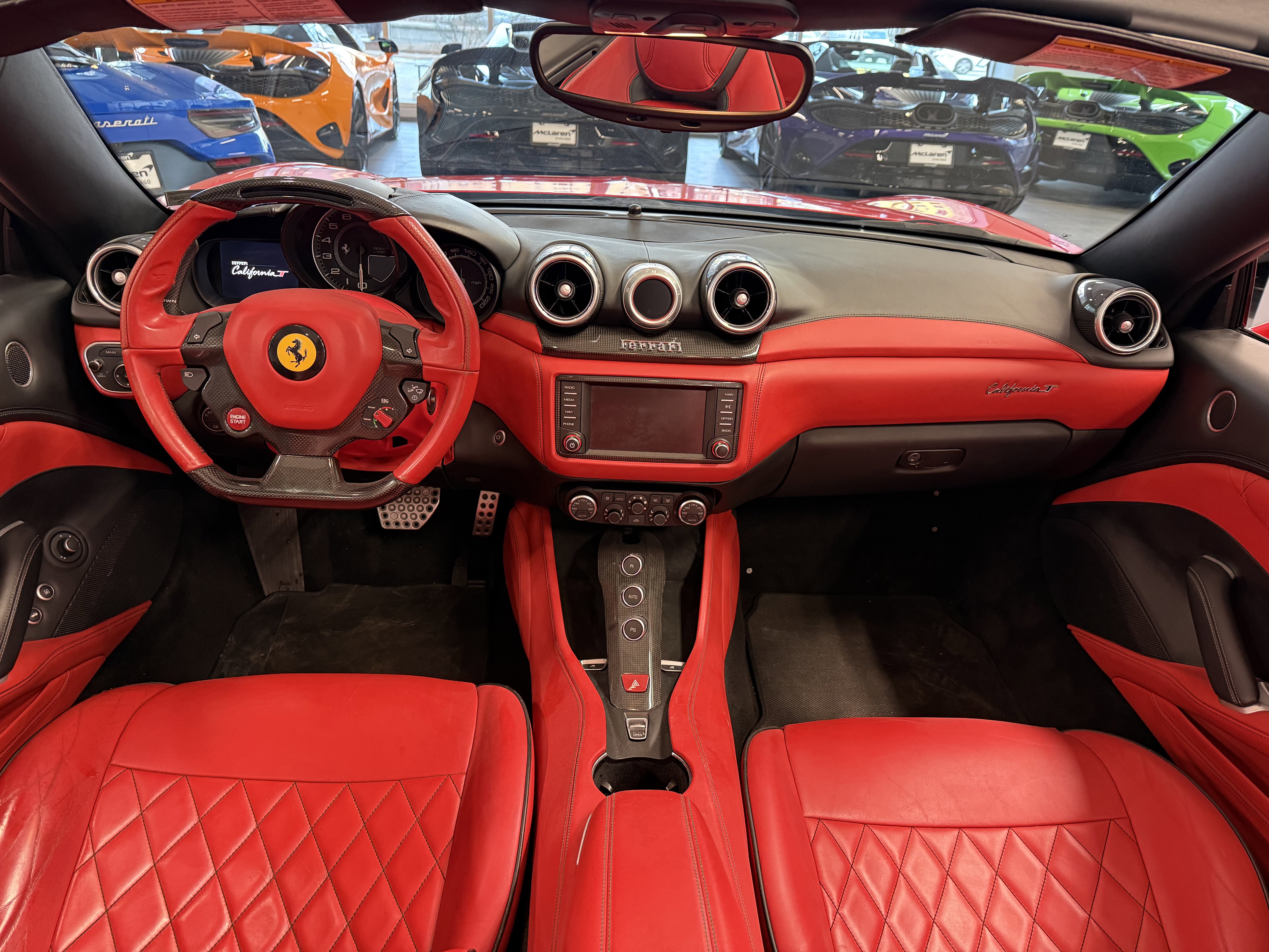 Used 2016 Ferrari California T image 9