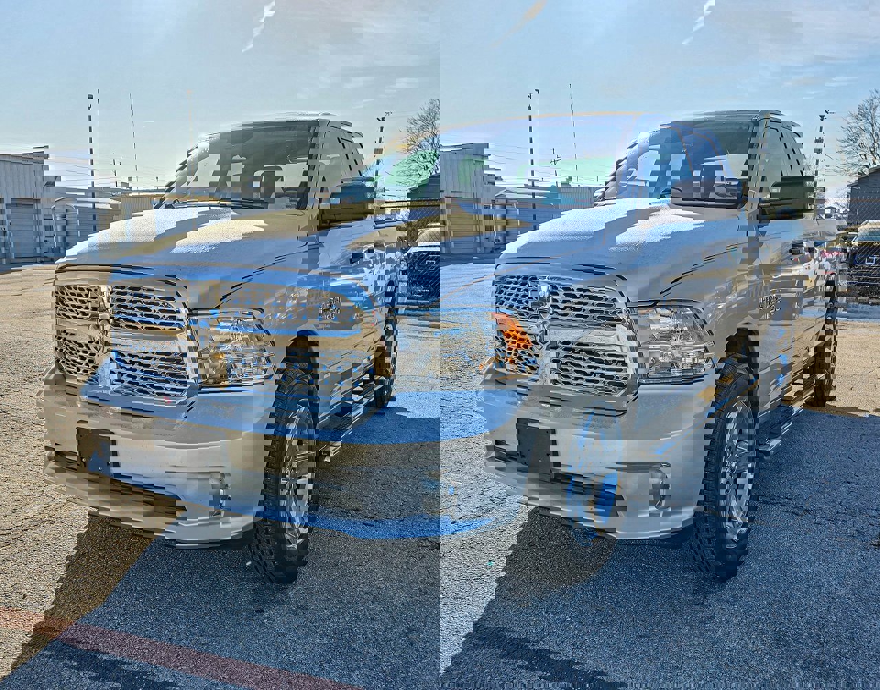 Used 2014 RAM 1500 Express image 3