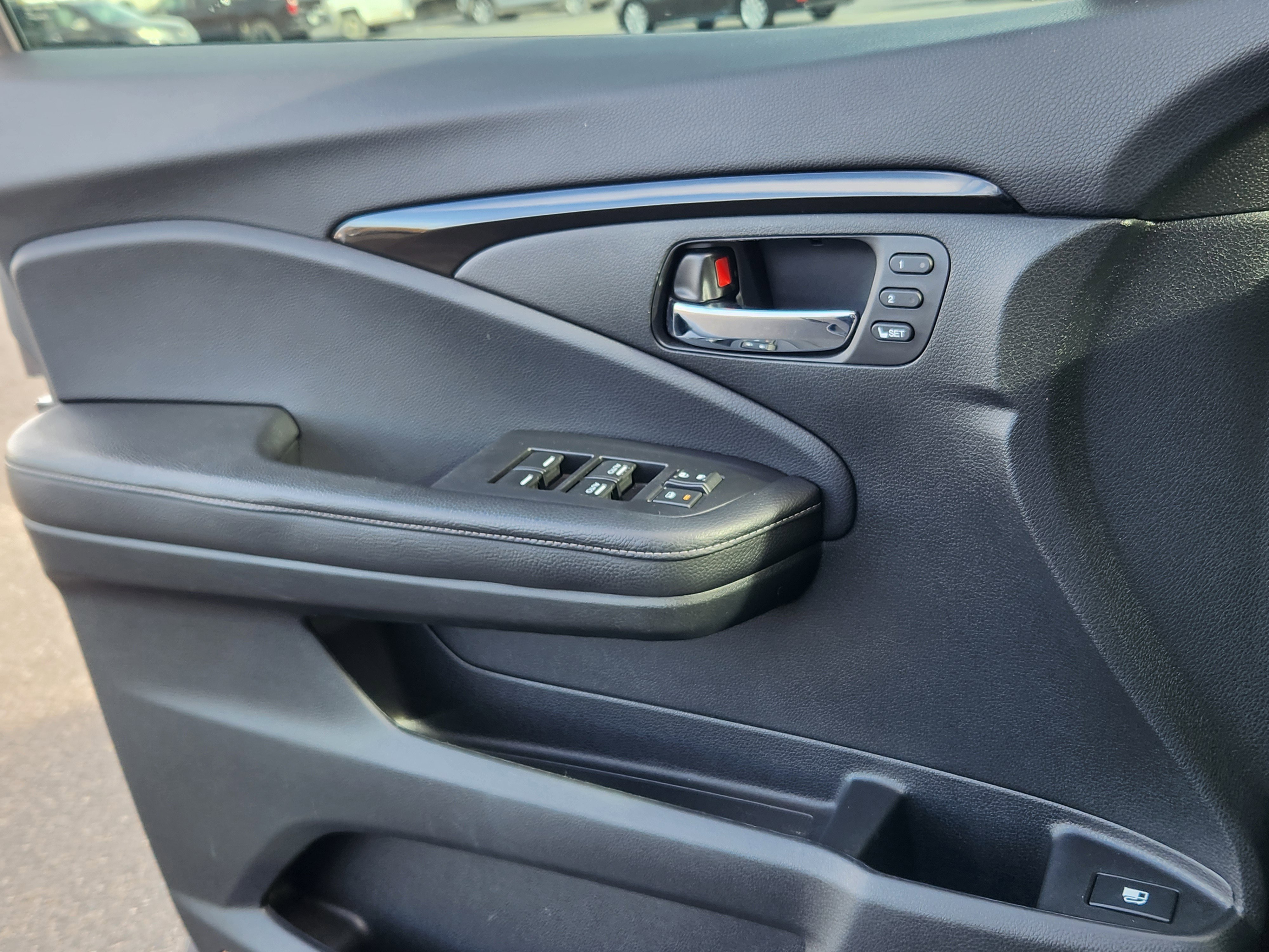 Used 2019 Honda Ridgeline RTL-E image 12