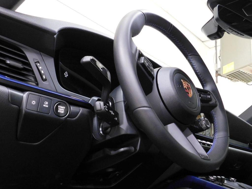 Used 2025 Porsche 911 Carrera T image 38